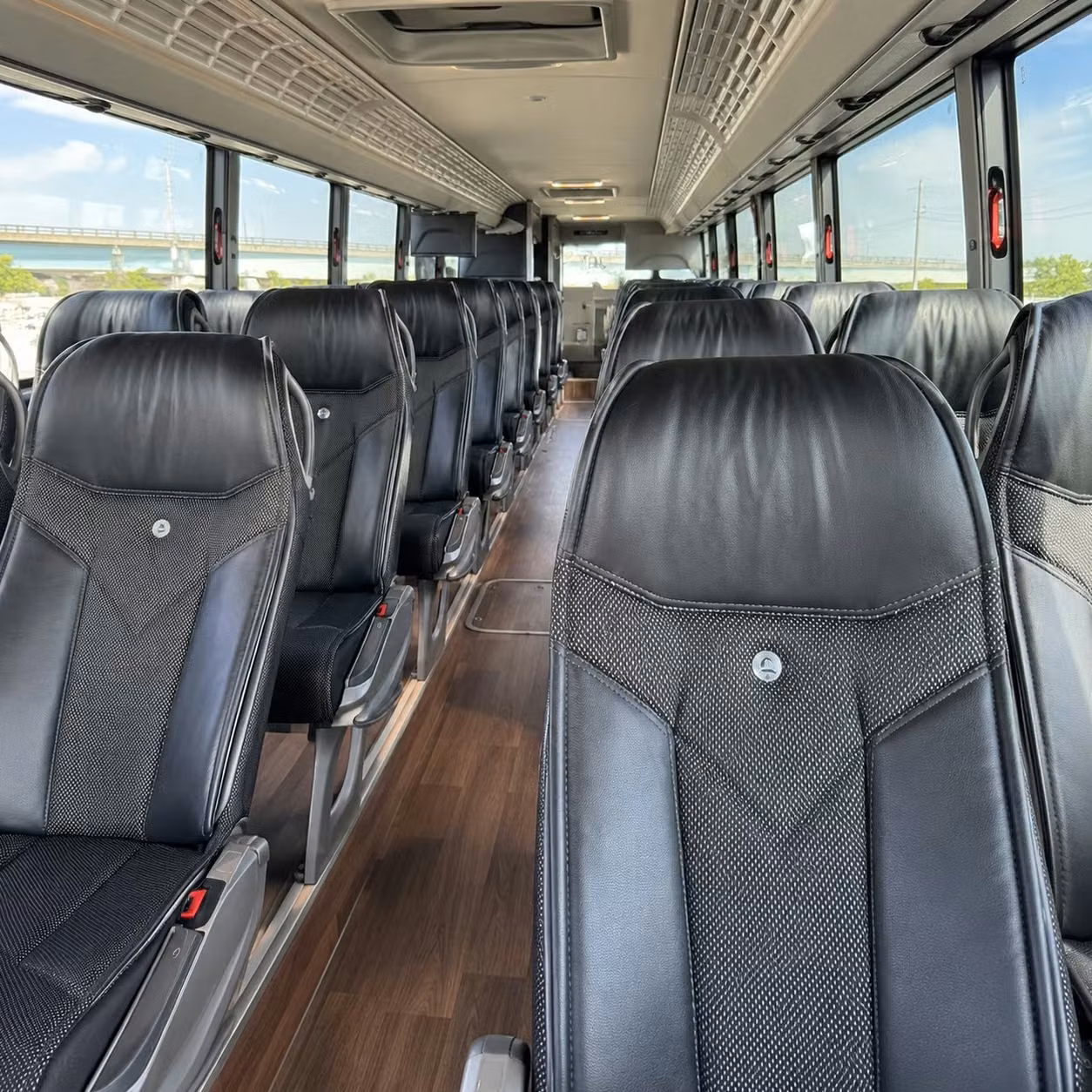 multi day charter bus rentals from new rochelle for school groups sports teams and more
